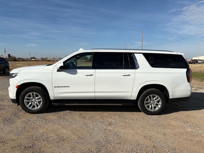 2024 Chevrolet Suburban LT