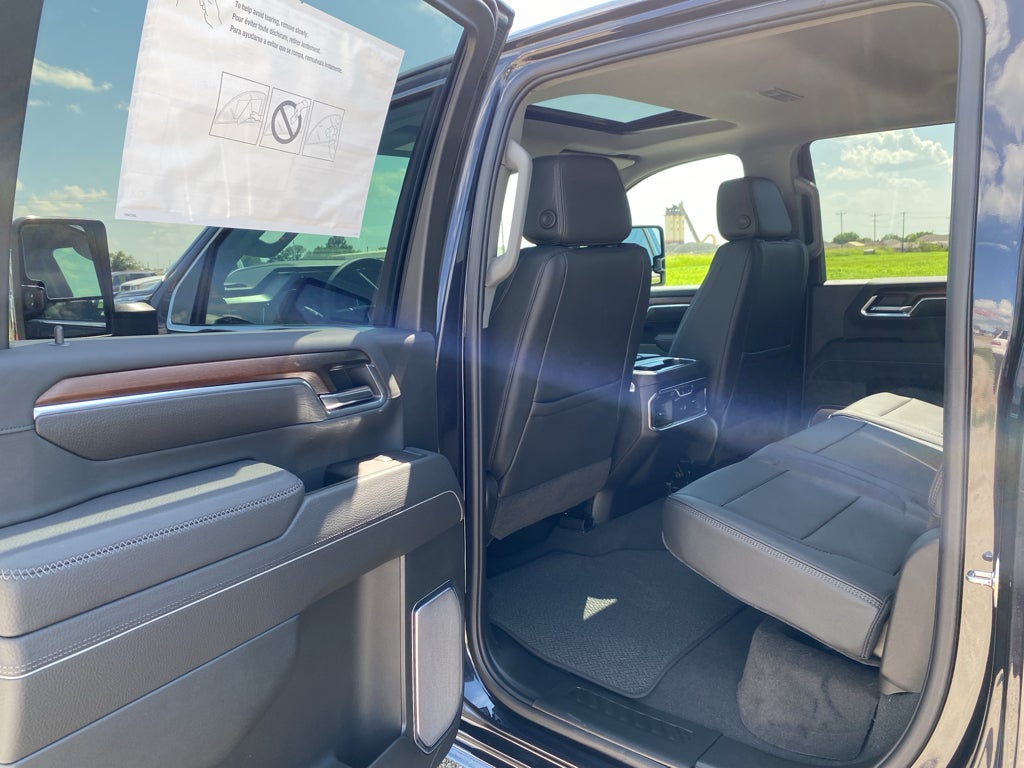 2025 GMC Sierra 2500 HD Denali