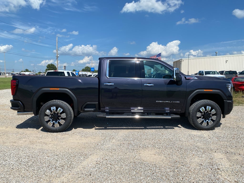 2025 GMC Sierra 2500 HD Denali