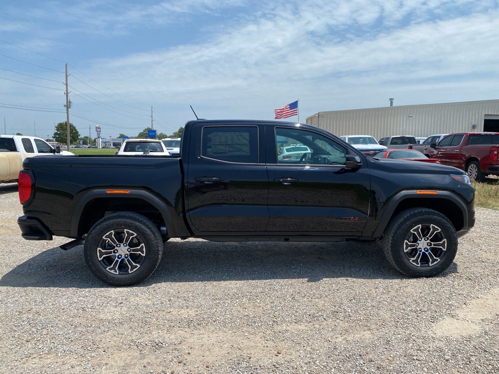 2025 GMC Canyon AT4