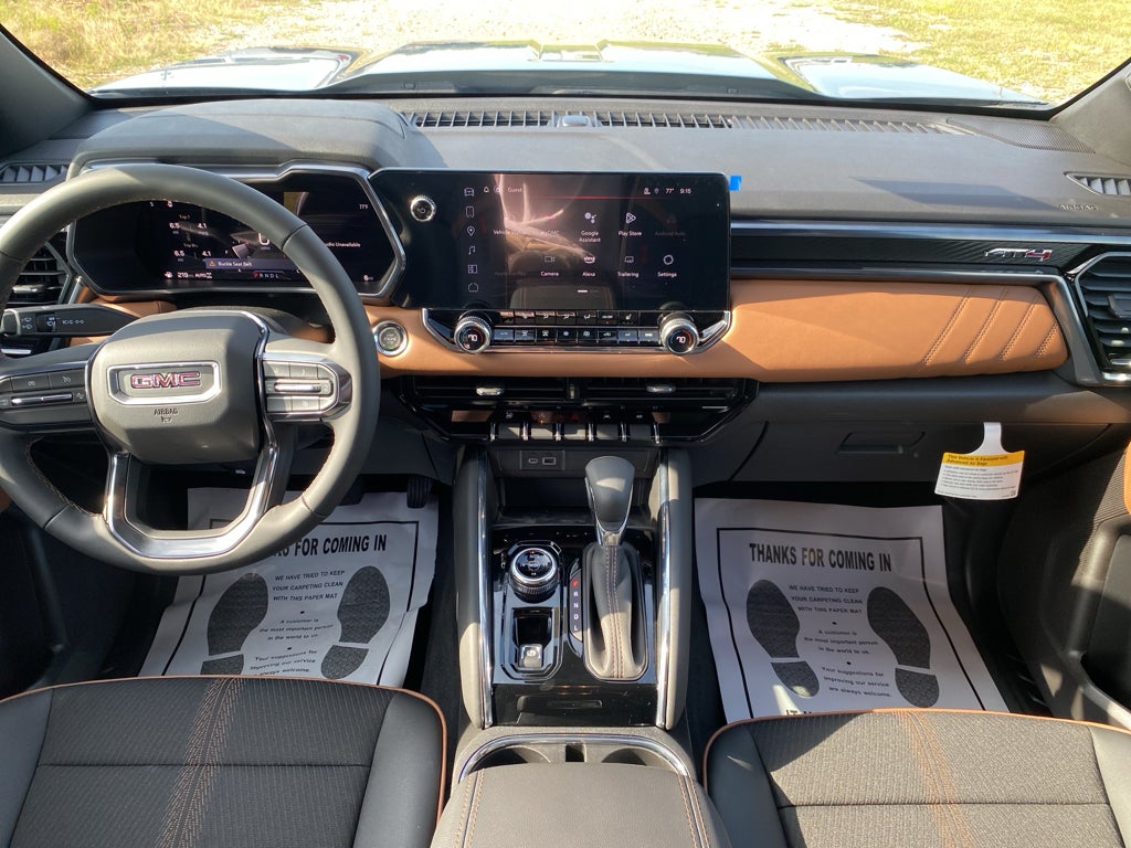 2025 GMC Canyon AT4