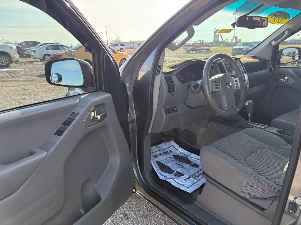 2016 Nissan Frontier SV