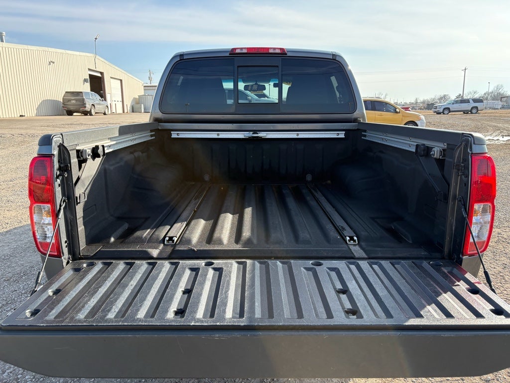 2016 Nissan Frontier SV