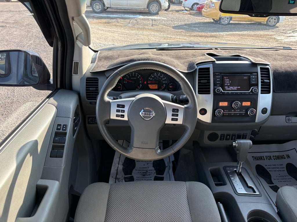 2016 Nissan Frontier SV
