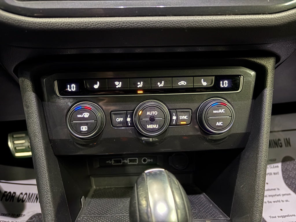 2020 Volkswagen Tiguan 2.0T SE R-Line Black