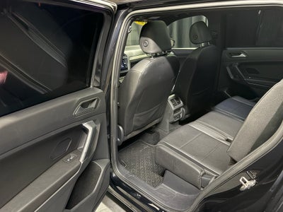 2020 Volkswagen Tiguan 2.0T SE R-Line Black
