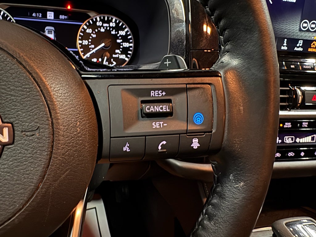 2024 Nissan Pathfinder SL 4WD