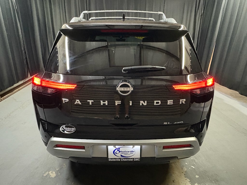 2024 Nissan Pathfinder SL 4WD