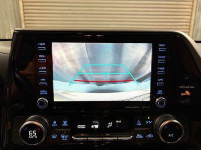 2020 Toyota Highlander LE