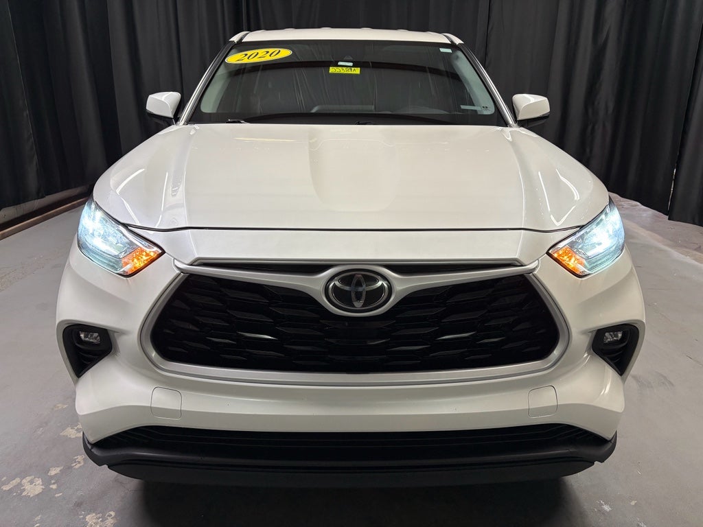 2020 Toyota Highlander LE