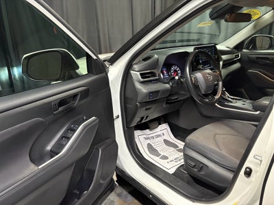 2020 Toyota Highlander LE