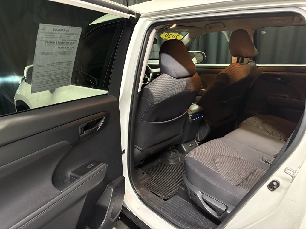 2020 Toyota Highlander LE