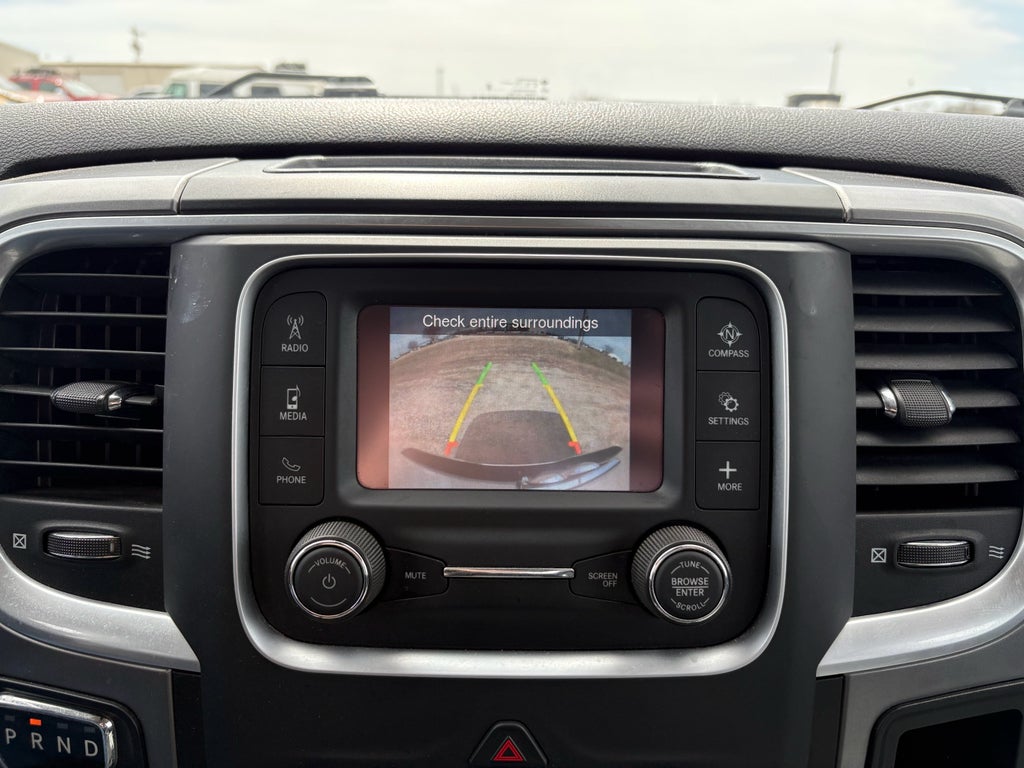 2024 RAM 1500 Classic SLT Quad Cab 4x2 6'4" Box