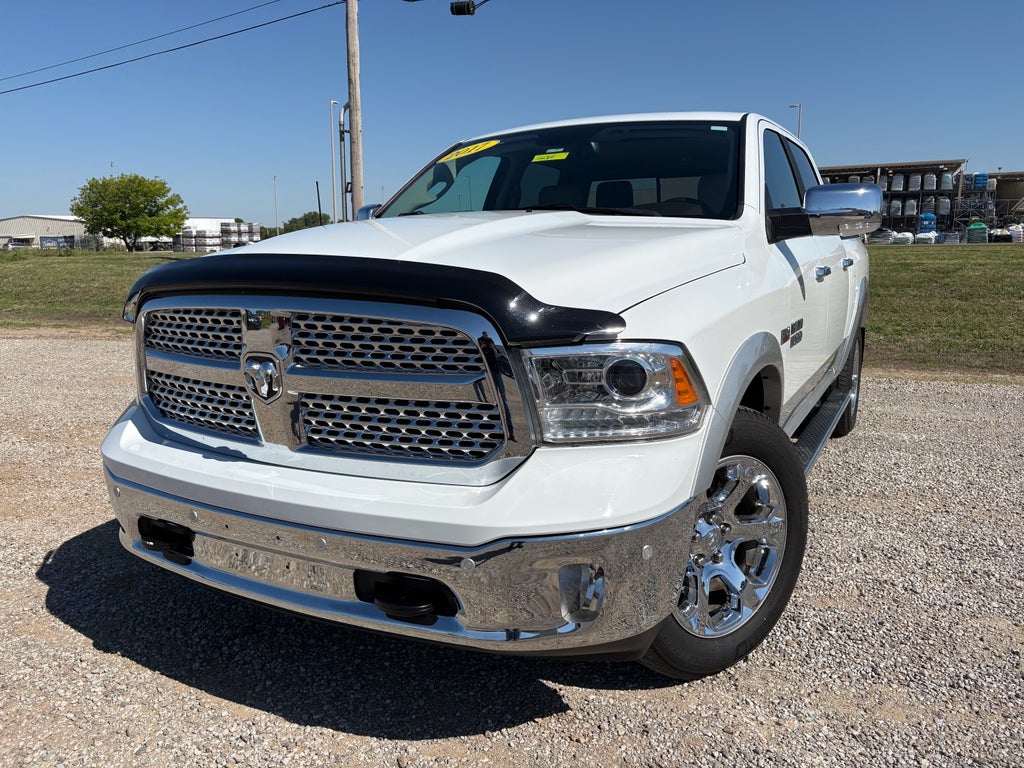 2017 RAM 1500 Laramie 4x4 Crew Cab 5'7's photo