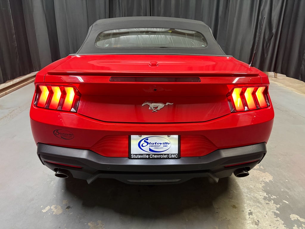 2025 Ford Mustang EcoBoost