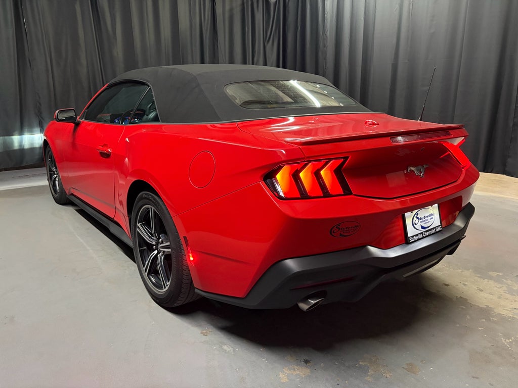 2025 Ford Mustang EcoBoost