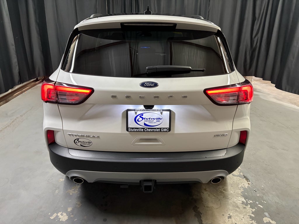 2022 Ford Escape Titanium