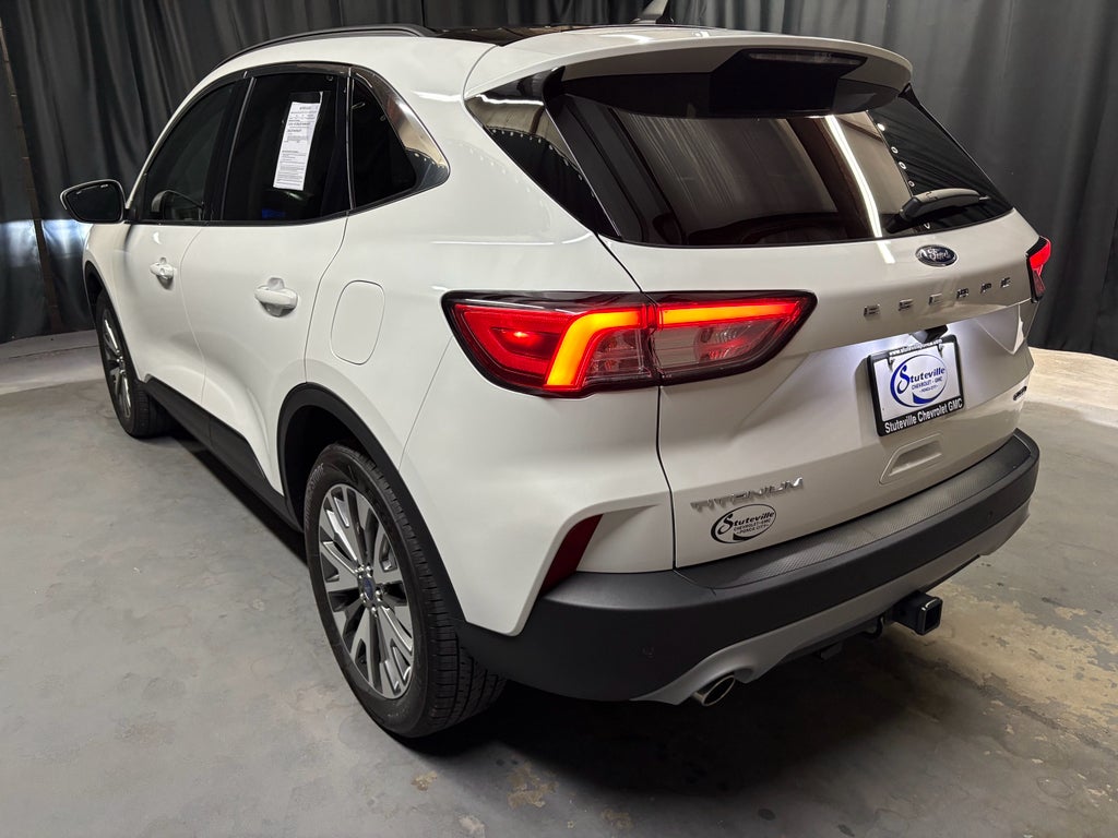 2022 Ford Escape Titanium