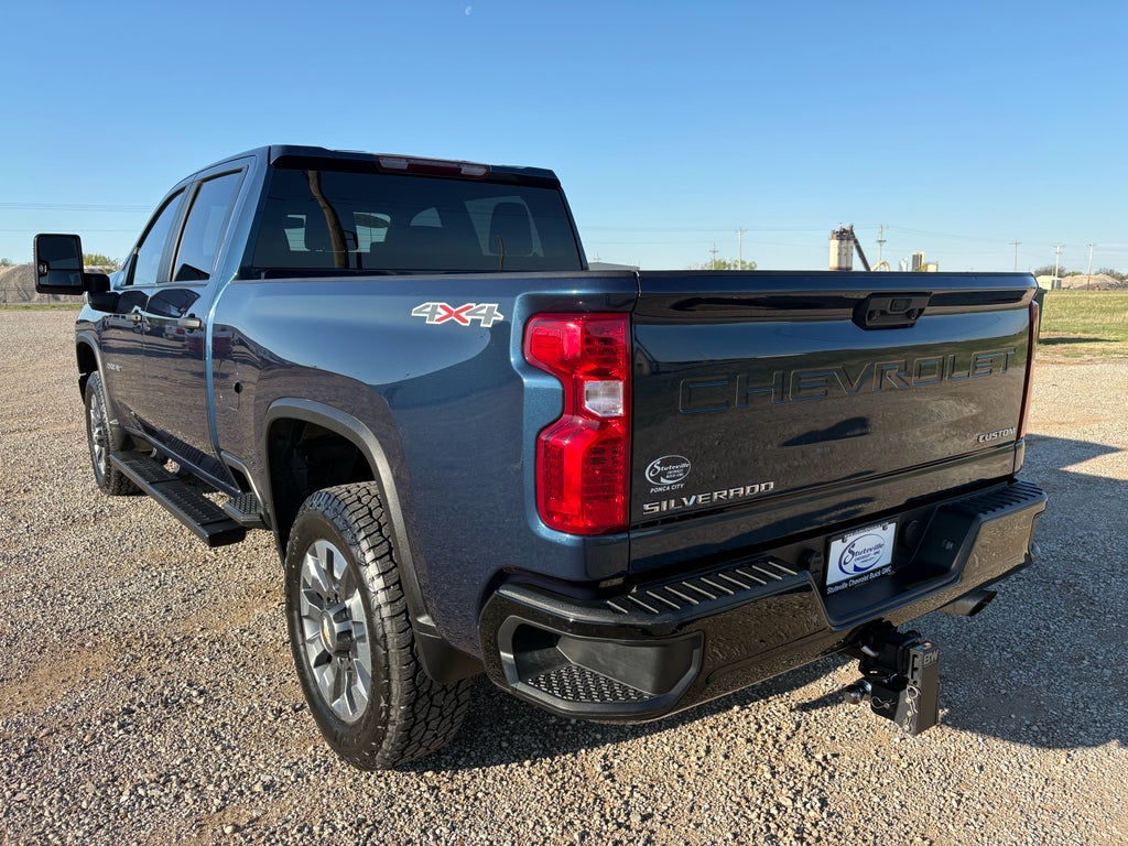 2022 Chevrolet Silverado 2500 HD Custom