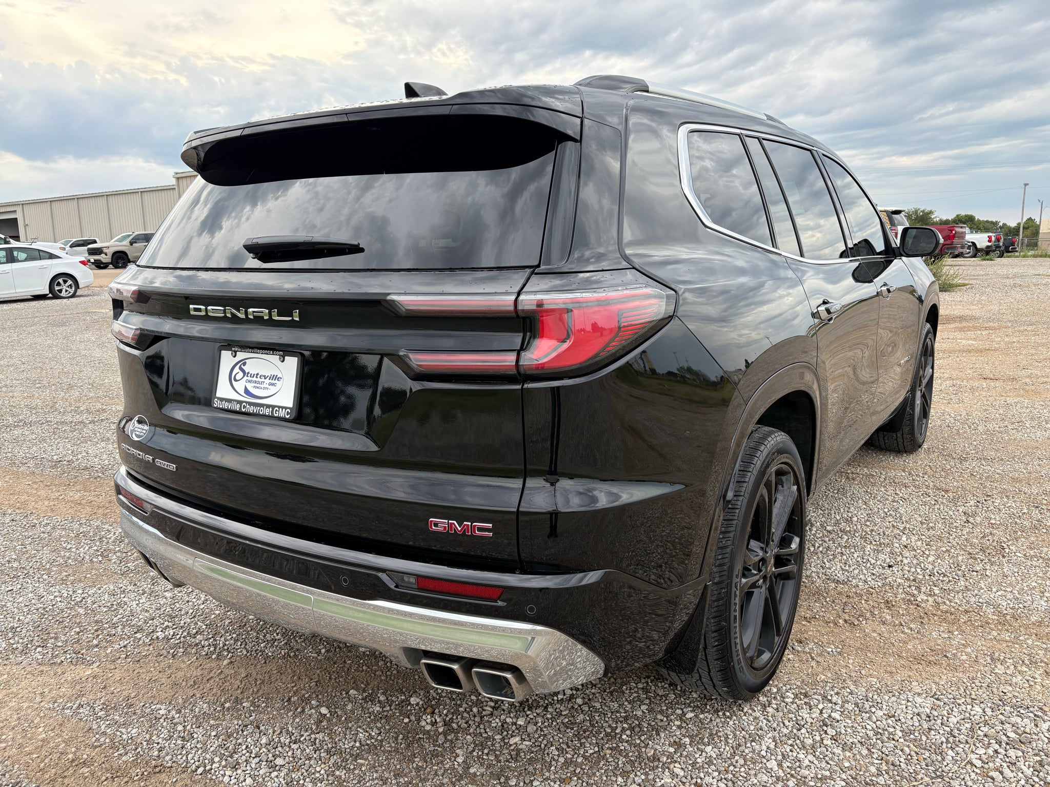 2024 GMC Acadia Denali