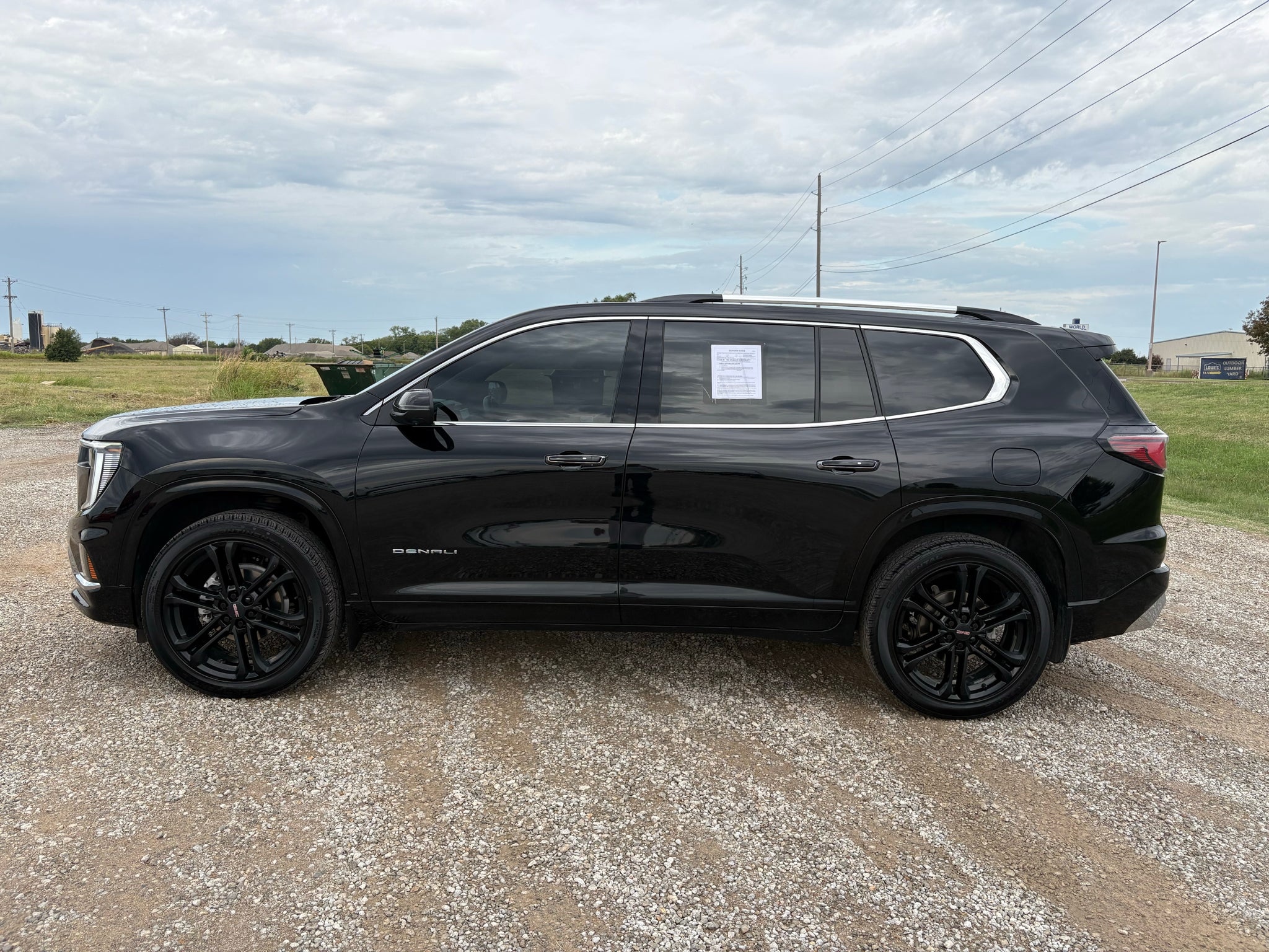 2024 GMC Acadia Denali