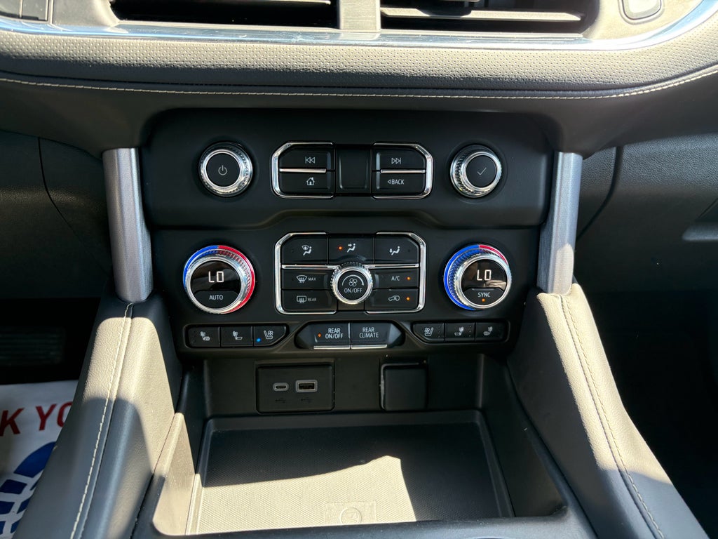 2024 GMC Yukon SLT