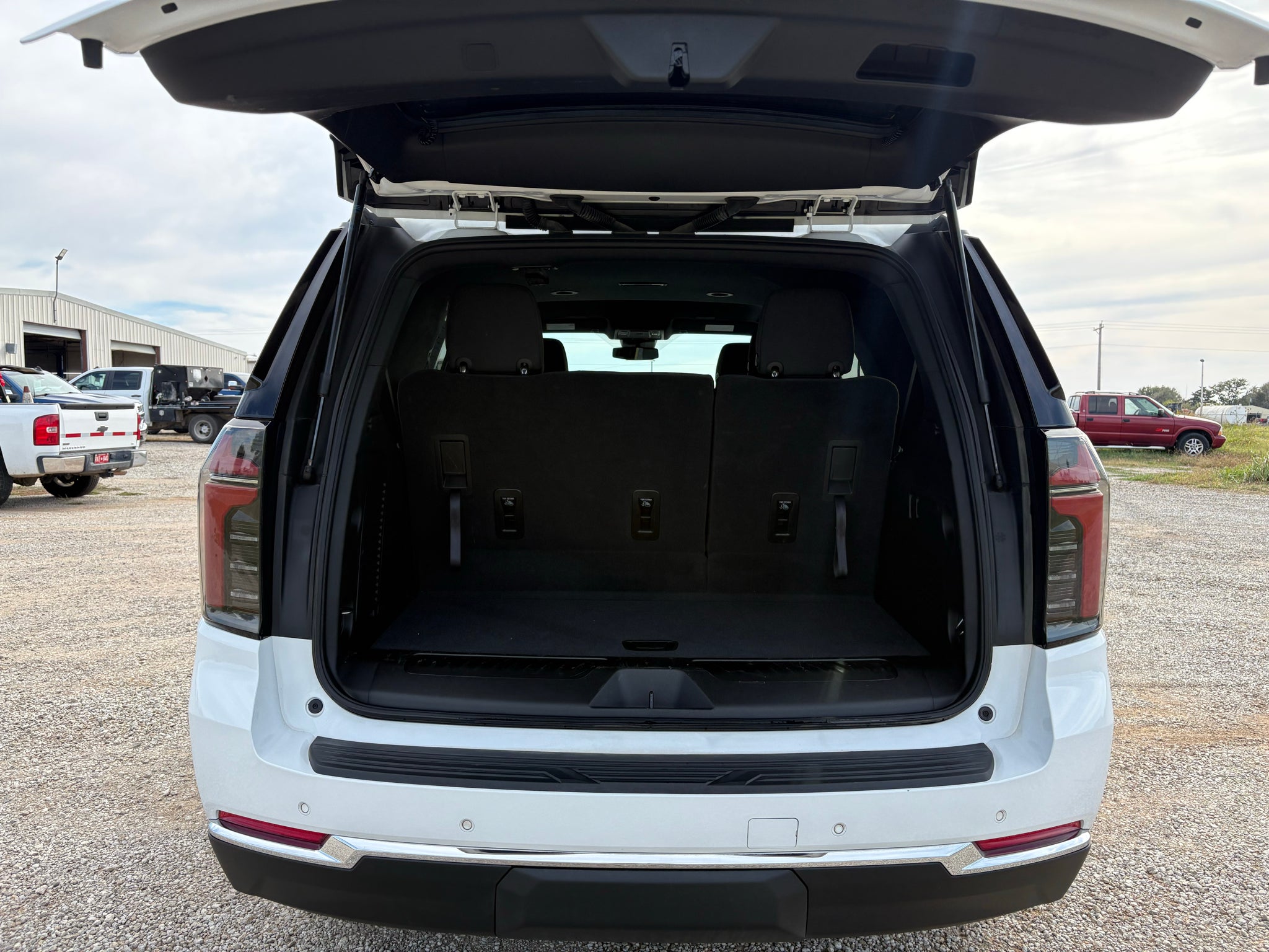 2026 Chevrolet Tahoe LS