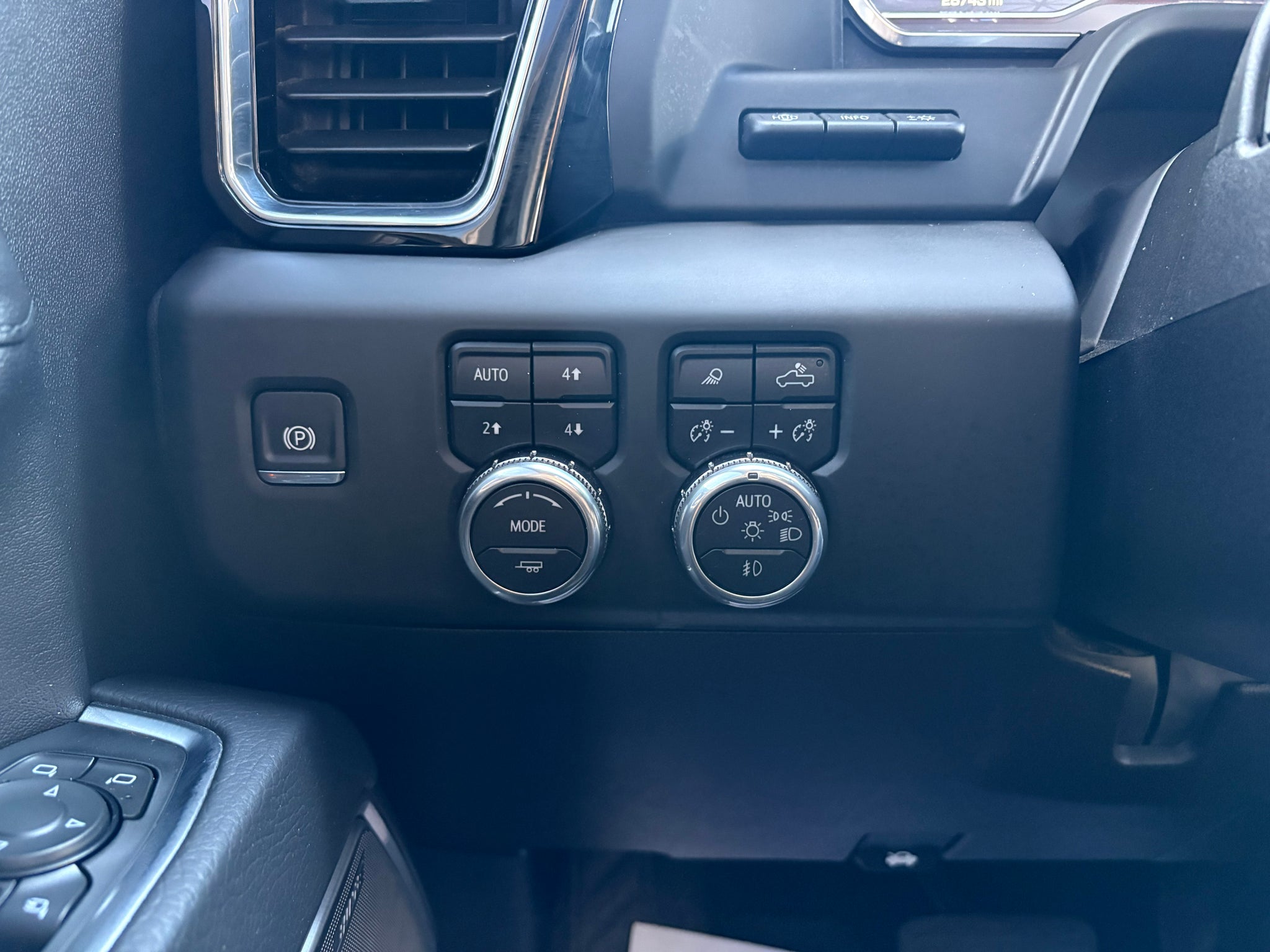 2025 GMC Sierra 2500 HD Denali