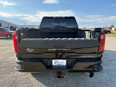 2025 GMC Sierra 2500 HD Denali