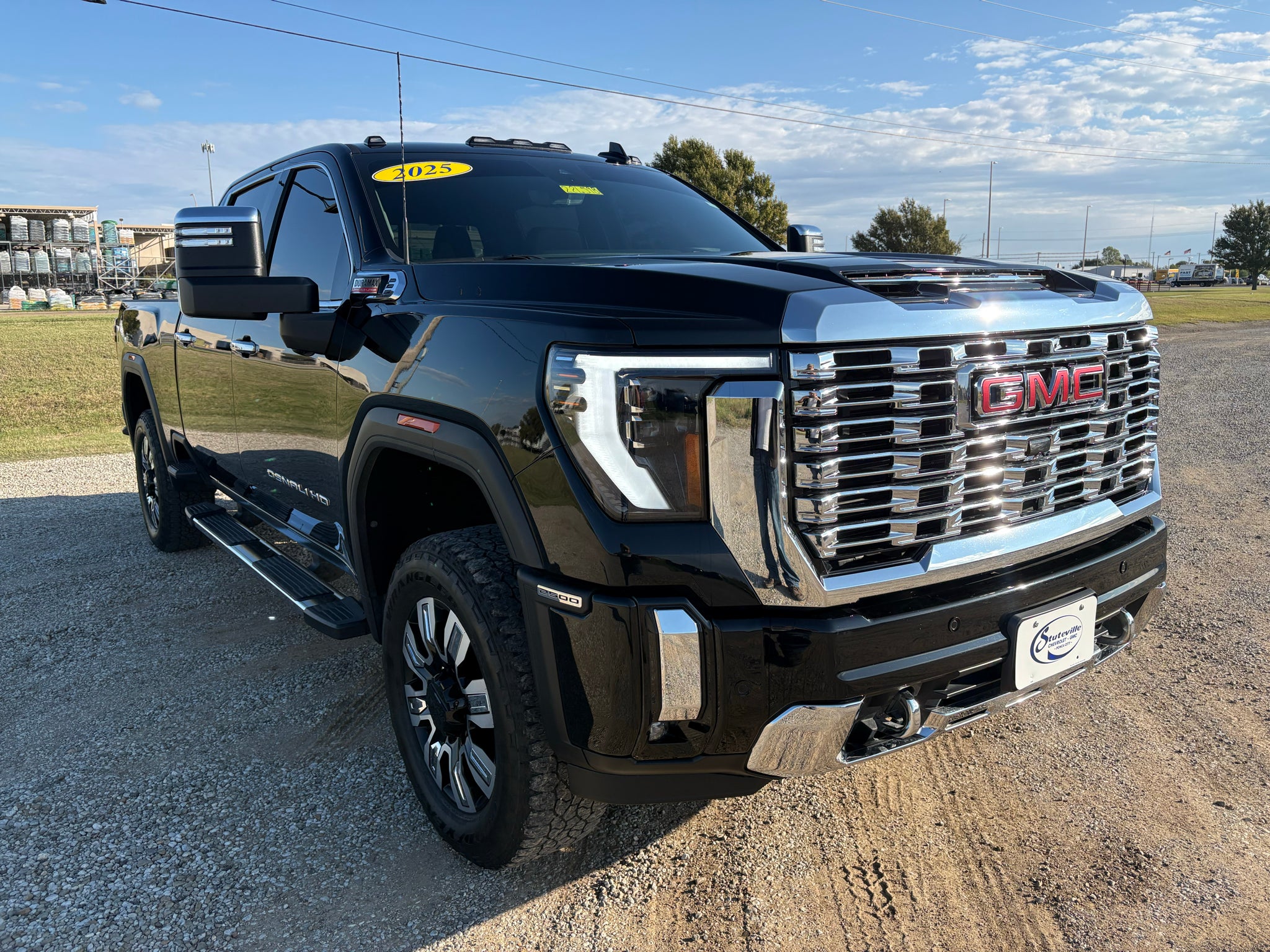 2025 GMC Sierra 2500 HD Denali