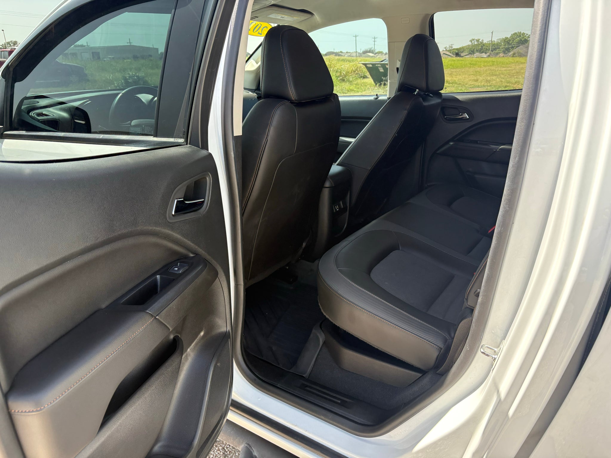 2022 GMC Canyon 4WD AT4 w/Cloth