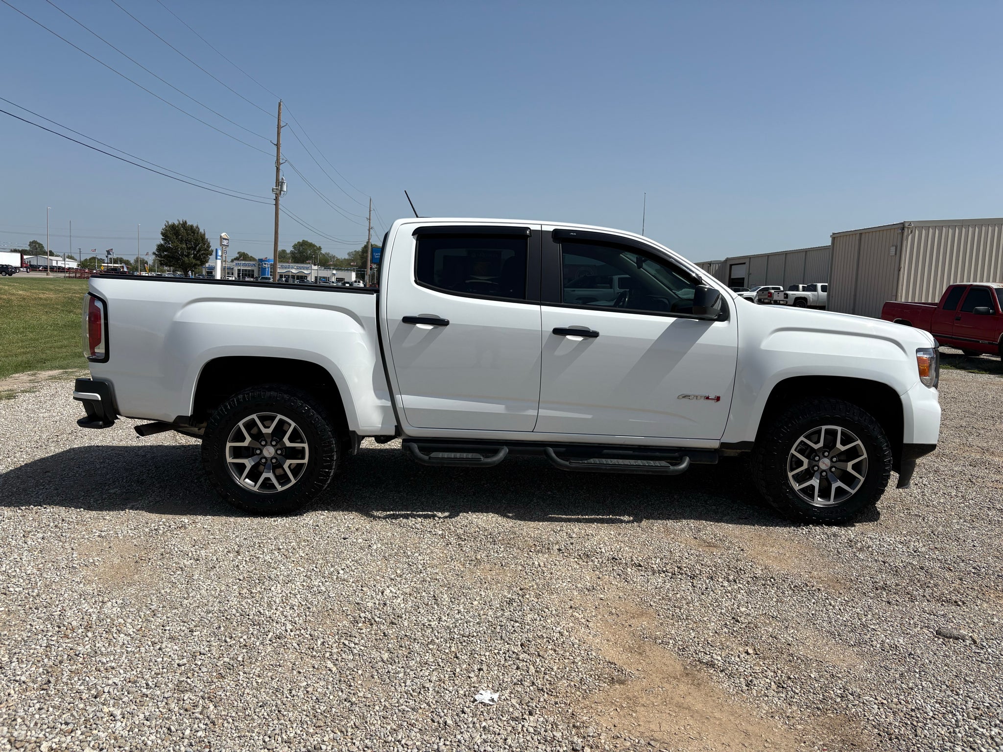 2022 GMC Canyon 4WD AT4 w/Cloth