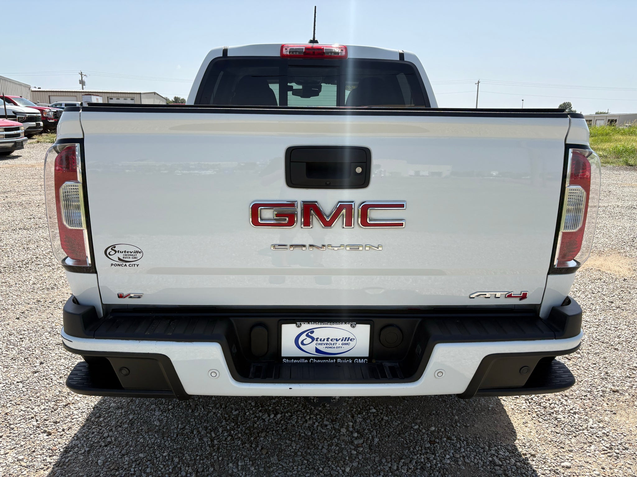 2022 GMC Canyon 4WD AT4 w/Cloth