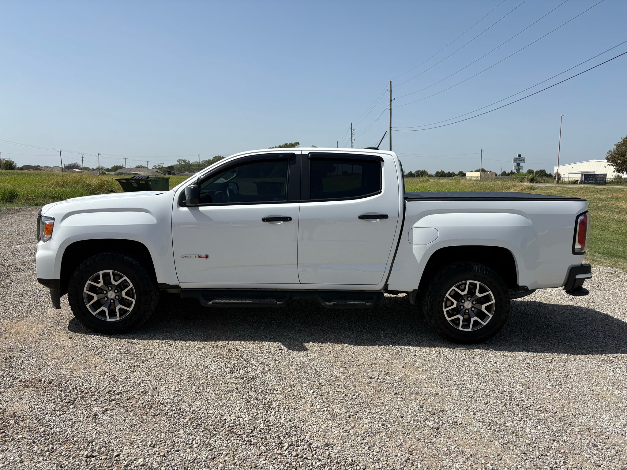 2022 GMC Canyon 4WD AT4 w/Cloth
