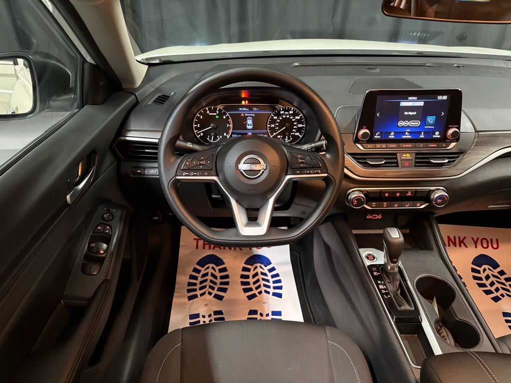 2025 Nissan Altima SV FWD