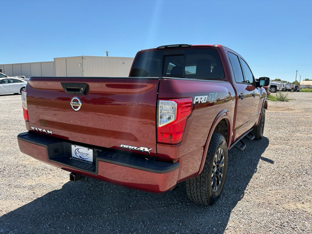 2019 Nissan TITAN PRO-4X