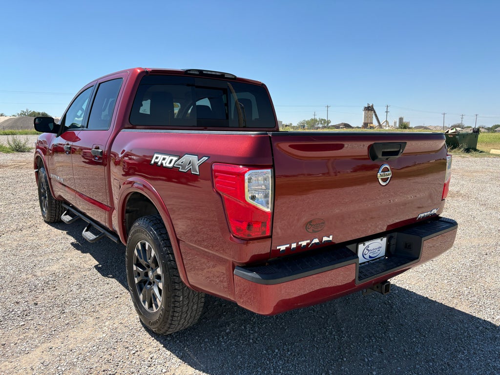 2019 Nissan TITAN PRO-4X