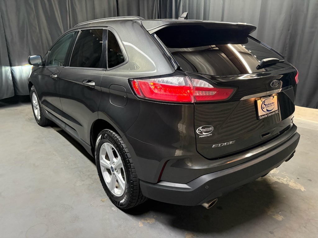 2020 Ford Edge SE