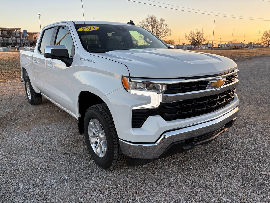 2025 Chevrolet Silverado 1500 LT