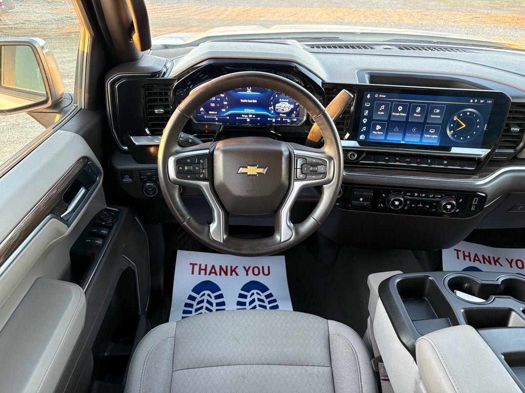2025 Chevrolet Silverado 1500 LT