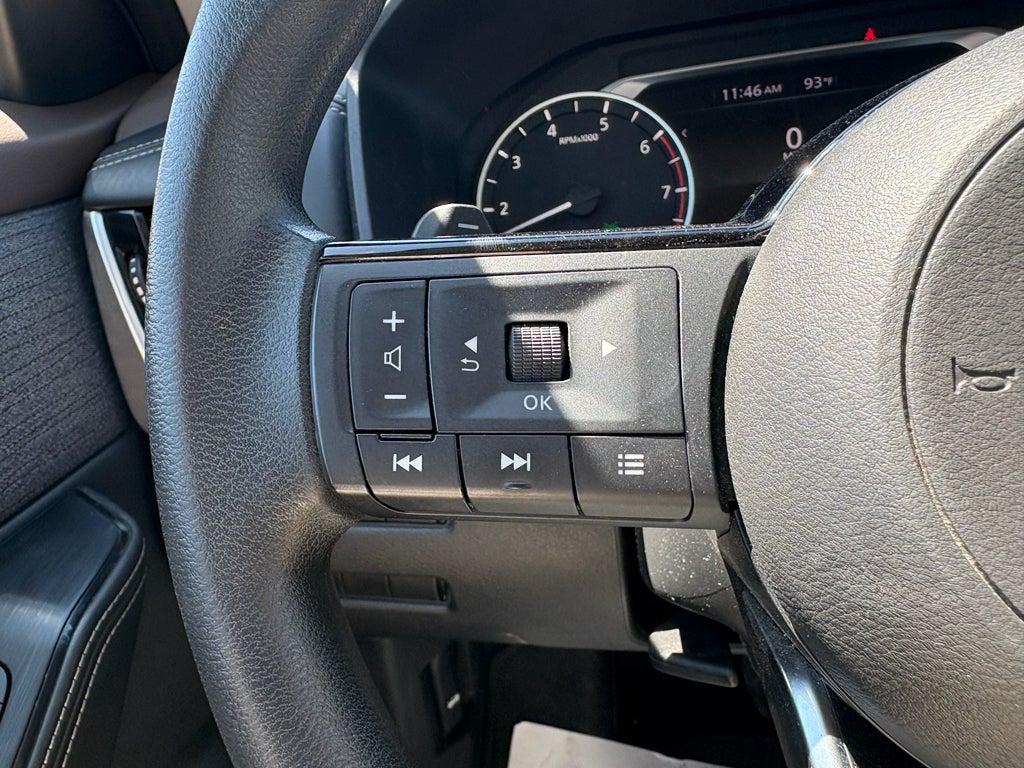 2021 Nissan Rogue SV FWD