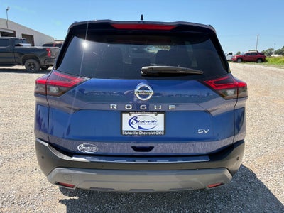 2021 Nissan Rogue SV FWD