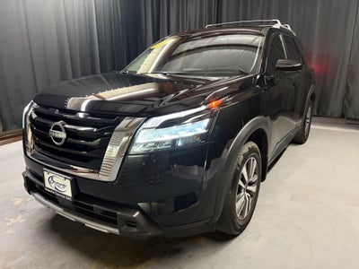 2024 Nissan Pathfinder SL 4WD