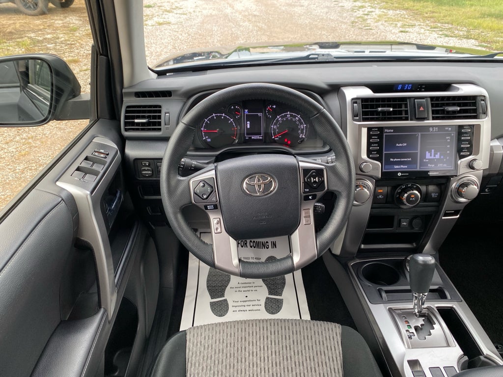 2024 Toyota 4Runner SR5