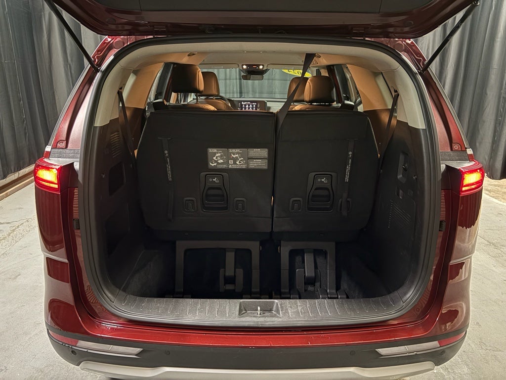 2024 Kia Carnival LX