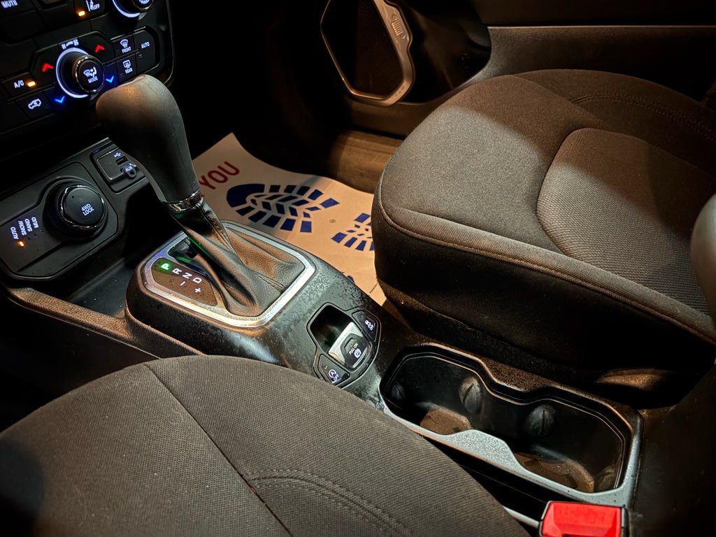 2023 Jeep Renegade Latitude 4x4