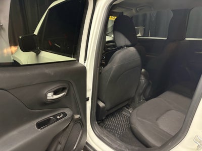 2023 Jeep Renegade Latitude 4x4