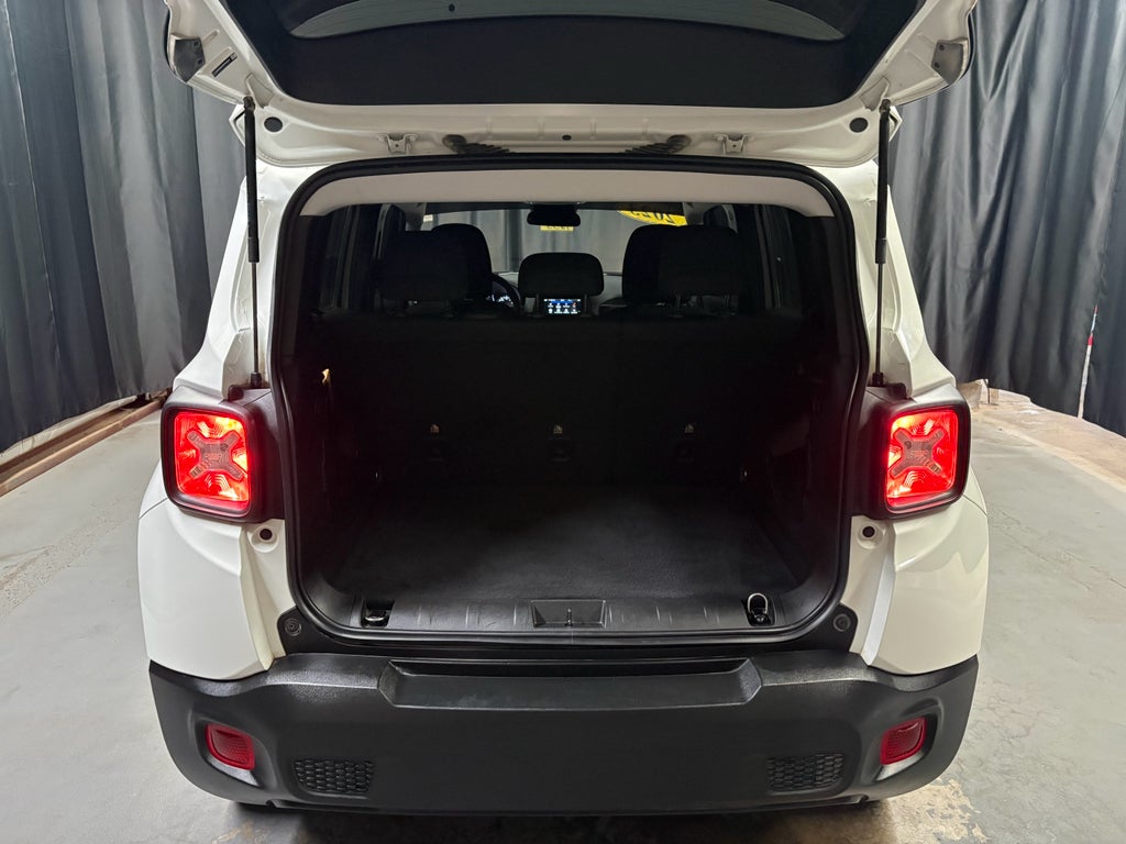 2023 Jeep Renegade Latitude 4x4